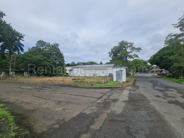Residential Lot - Lote Residencial